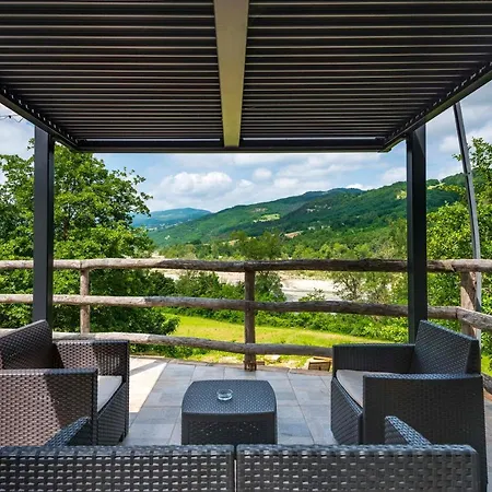 Alojamento de Turismo Rural Il Salice Tizzano Val Parma