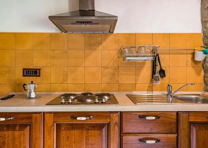 Il Salice * Tizzano Val Parma