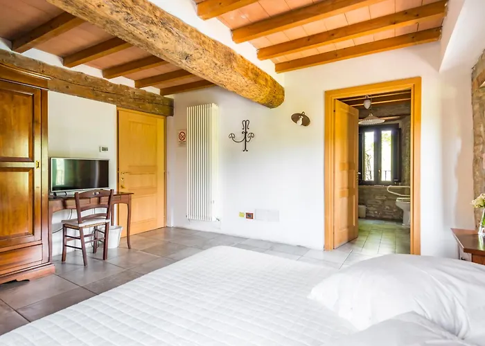 Il Salice Séjour à la ferme Tizzano Val Parma